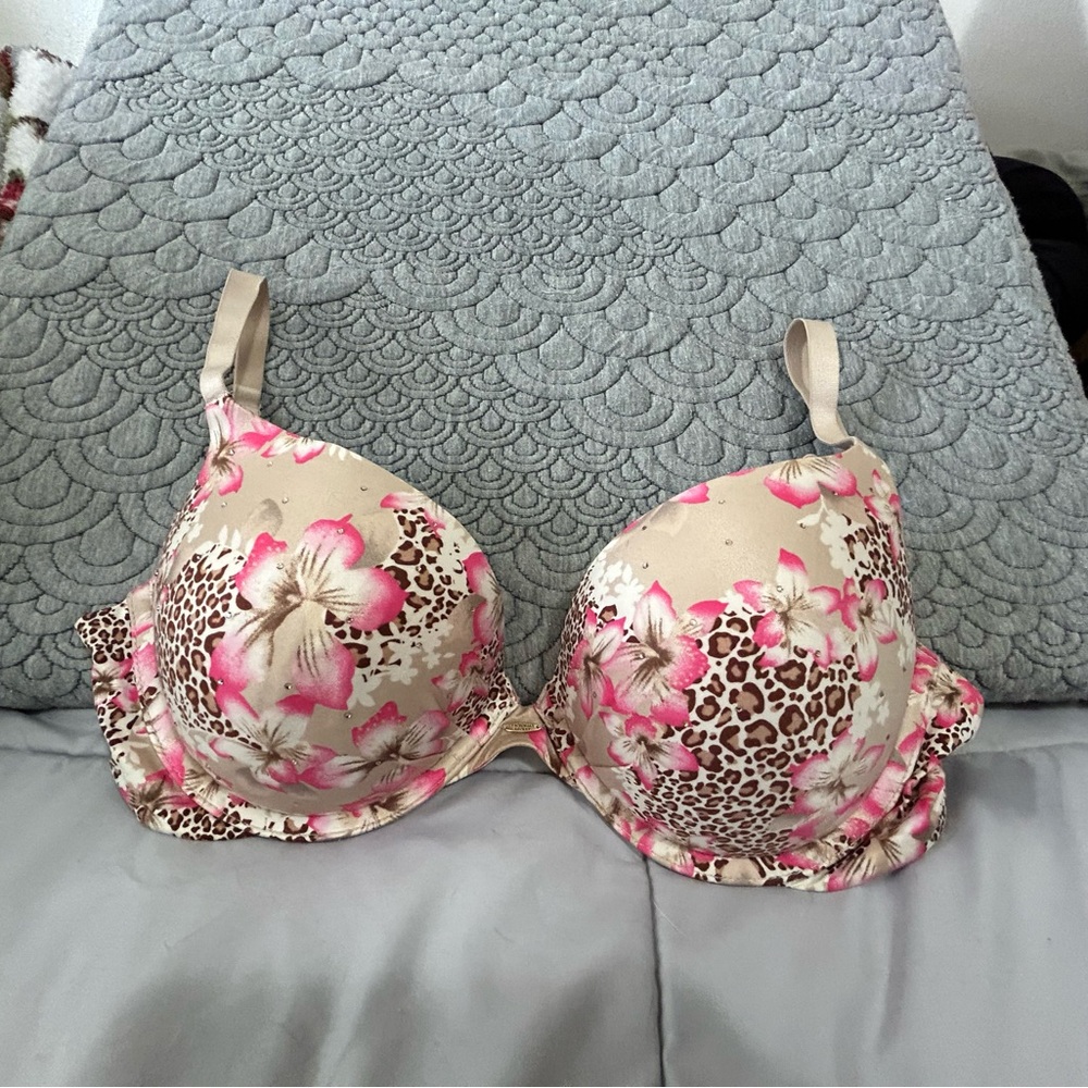 Victoria’s Secret floral/leopard print padded bra, size 36D